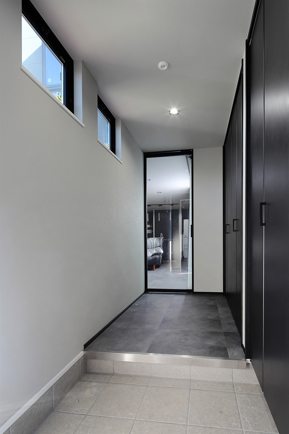 安城市のウッドデッキのあるキュービックハウス